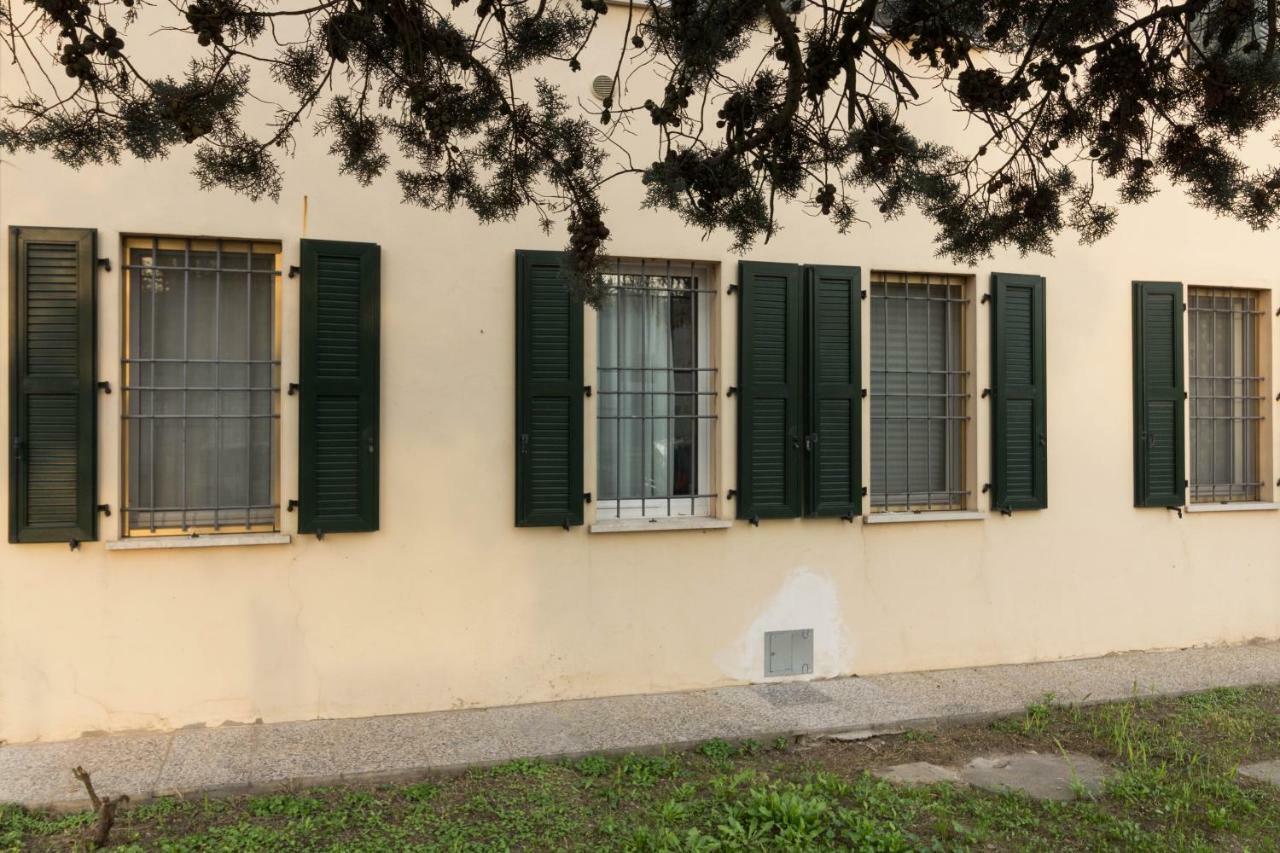 La Rosa Apartment Ferrara Ngoại thất bức ảnh
